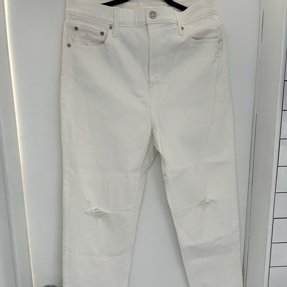 GAP - NWT Cheeky Straight High Rise Jeans